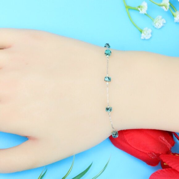 Chic & Stylish Bracelet – A Thoughtful Gift for Women and Girls, DYC1539 - Picture 4 of 10